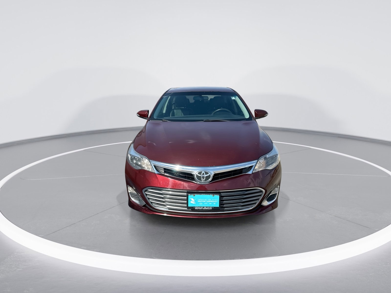 Used 2013 Toyota Avalon XLE FWD image 3