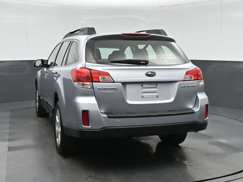 Used 2012 Subaru Outback 2.5i AWD/4WD image 5