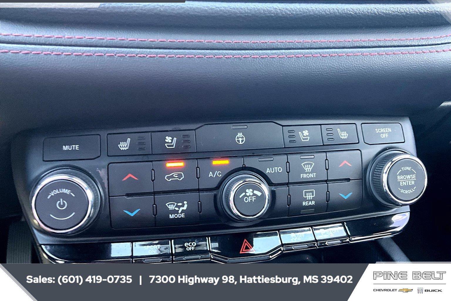 Used 2022 Dodge Durango R/T RWD image 23