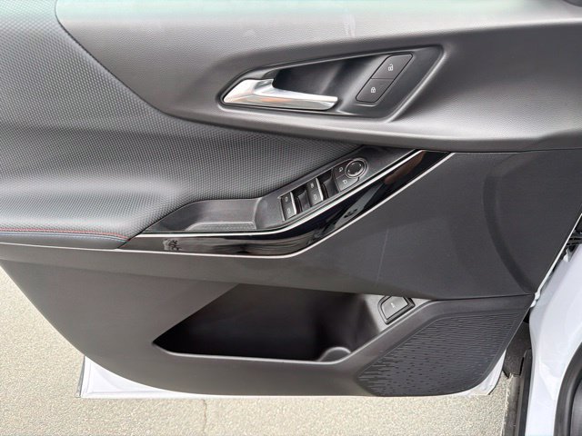 Used 2026 Chevrolet Equinox RS AWD/4WD image 23