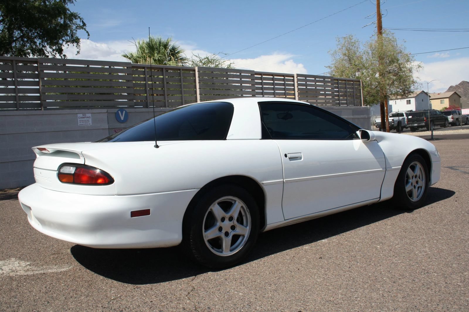 Used 1998 Chevrolet Camaro LT w/ Preferred Equipment Group 2 RWD image 3