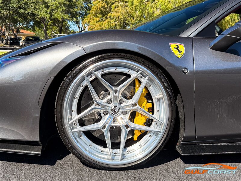 Used 2021 Ferrari F8 Tributo RWD image 44