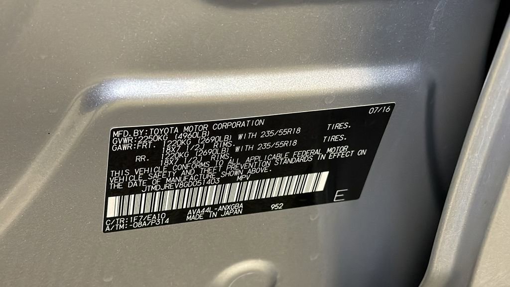 Used 2016 Toyota RAV4 Limited image 33