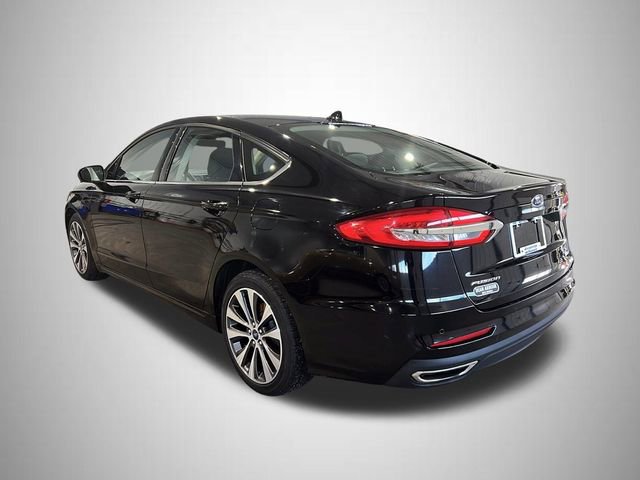 Used 2020 Ford Fusion SE image 4