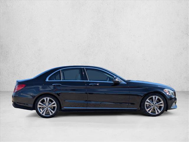 Used 2018 Mercedes-Benz C 300 Sedan image 4