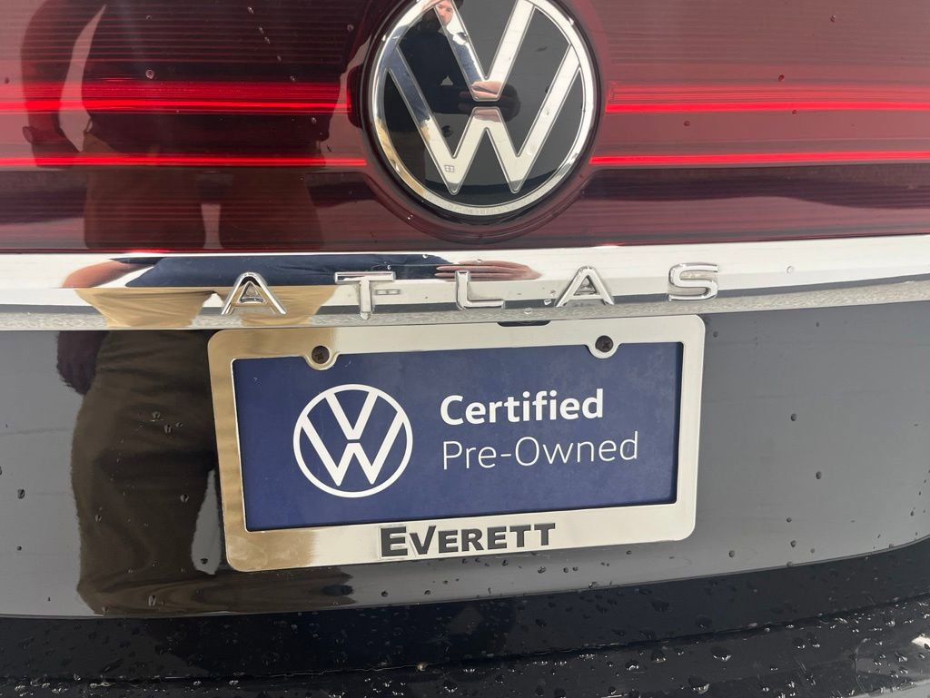 Used 2024 Volkswagen Atlas SEL AWD/4WD image 13