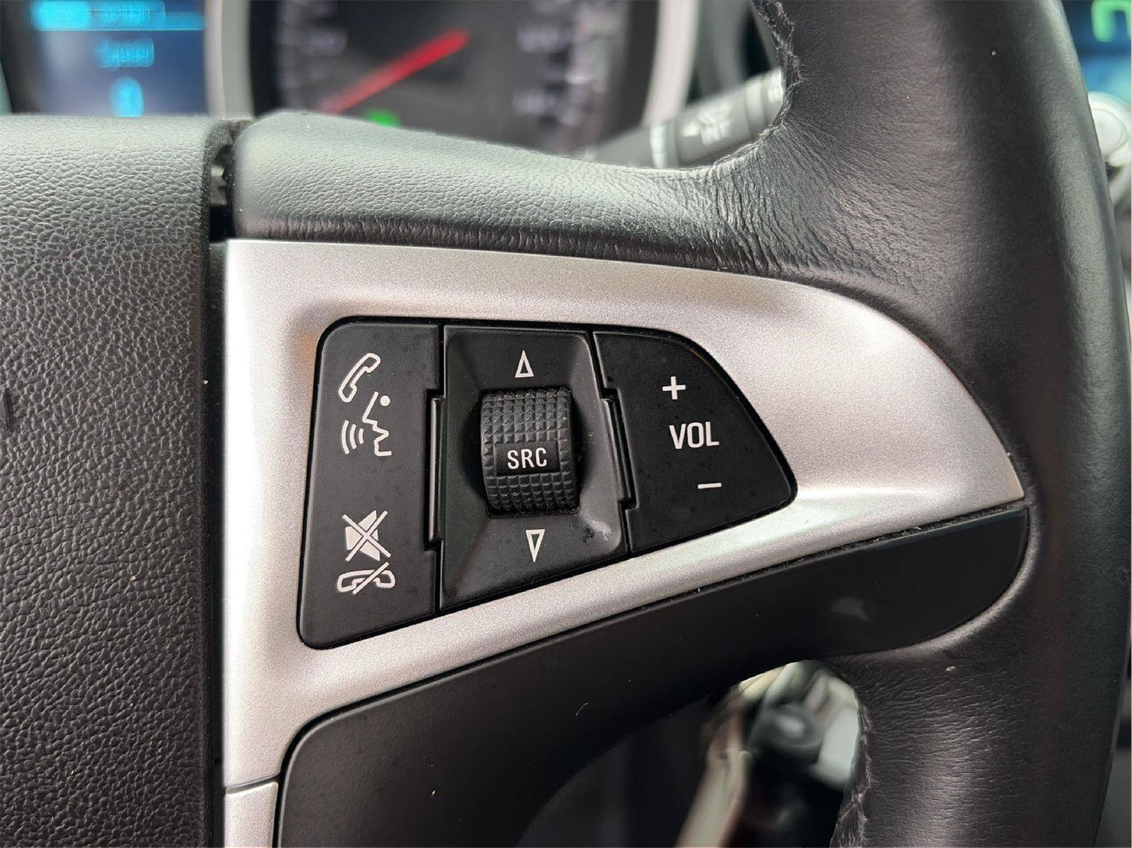 Used 2015 Chevrolet Equinox LT w/ Driver Convenience Package FWD image 24