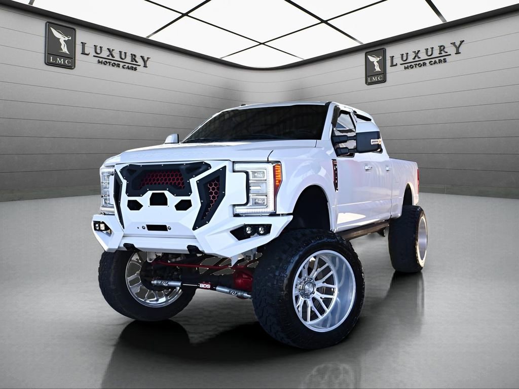 Used 2018 Ford F250 Lariat w/ Lariat Ultimate Package image 3