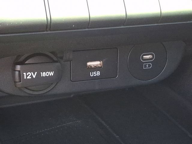 Used 2025 Hyundai Elantra N FWD image 33