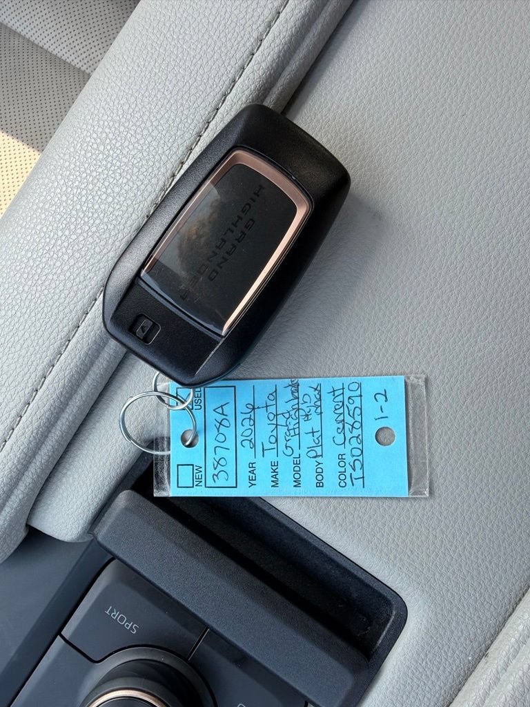 Certified 2026 Toyota Grand Highlander AWD Hybrid image 44