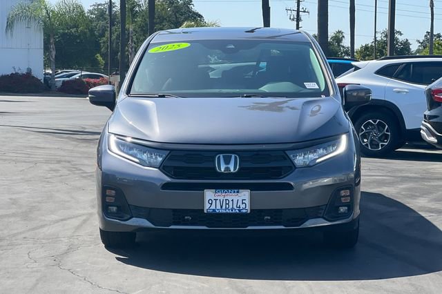 Used 2025 Honda Odyssey Touring image 9