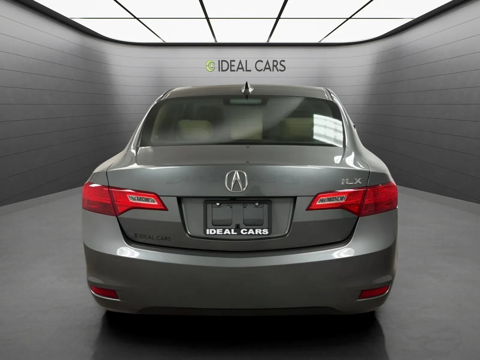 Used 2013 Acura ILX w/ Premium Package FWD image 6
