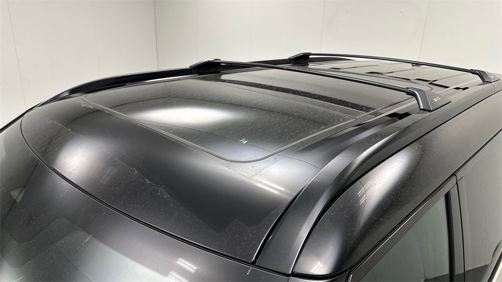 New 2025 Nissan Armada Platinum Reserve image 12