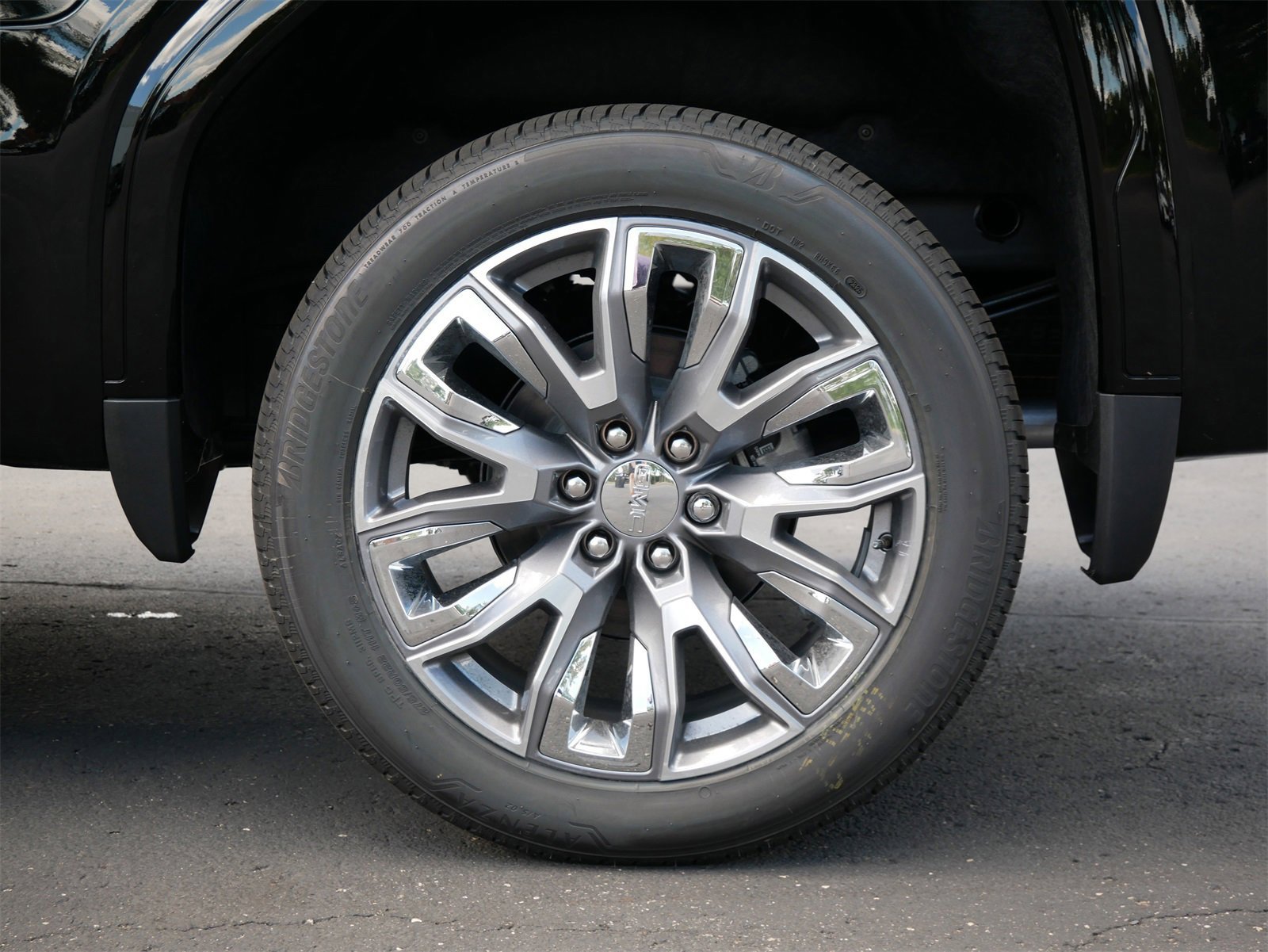 New 2026 GMC Sierra 1500 Denali image 4