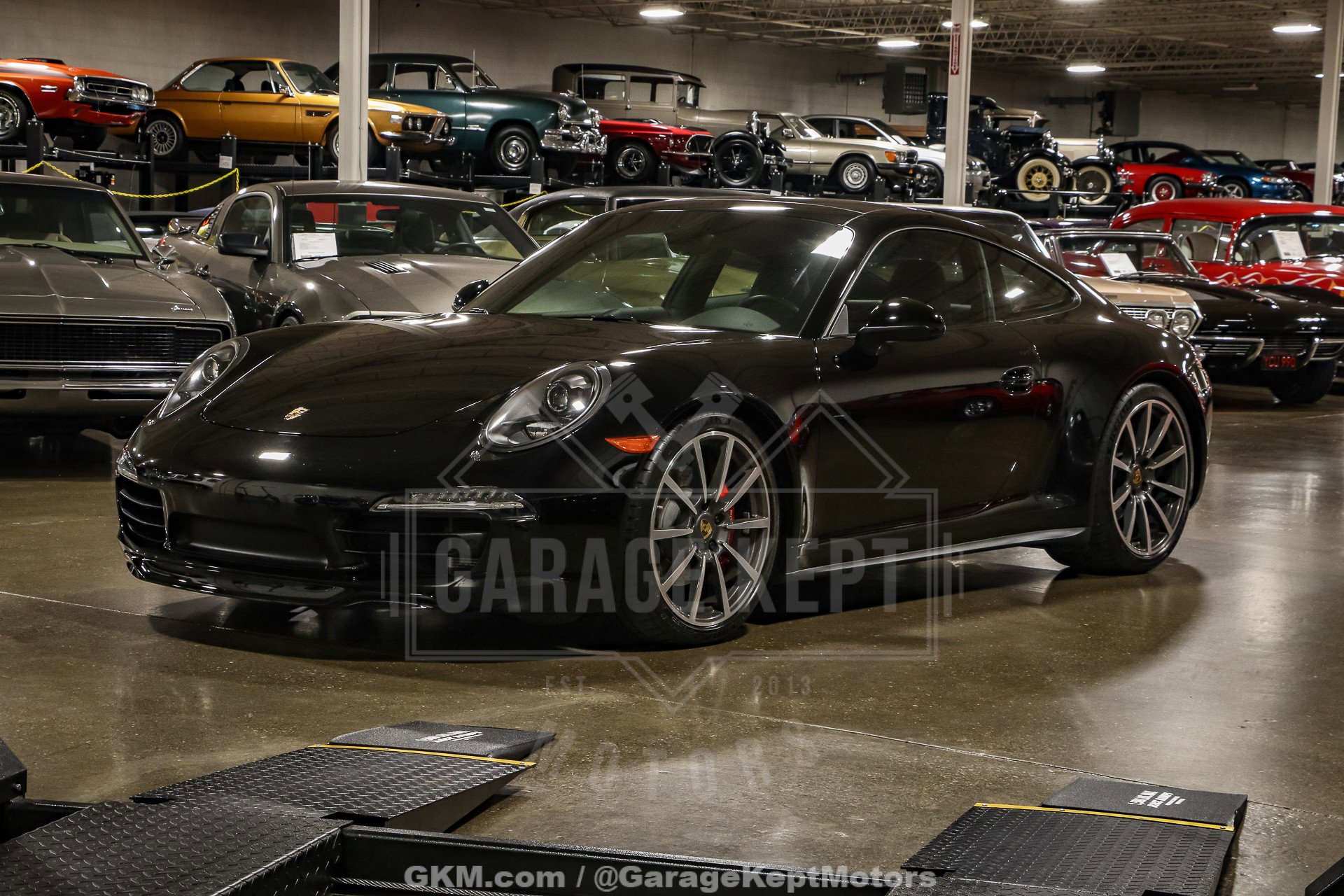 Used 2015 Porsche 911 Carrera 4S image 16