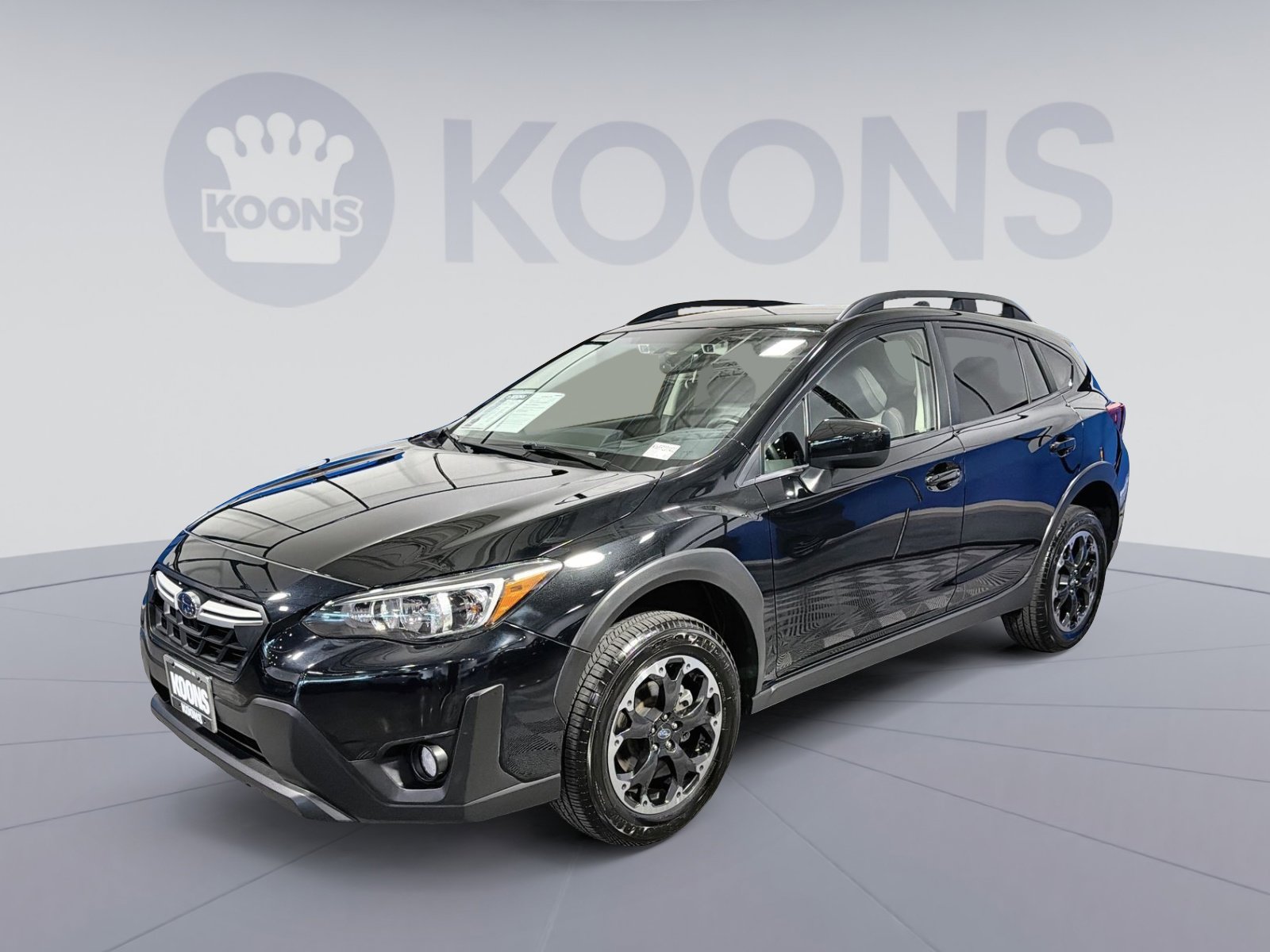 Used 2023 Subaru Crosstrek 2.0i Premium image 1