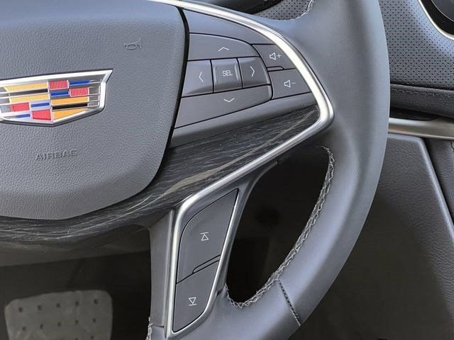 New 2026 Cadillac XT5 Premium Luxury w/ LPO, ONYX Package FWD image 13
