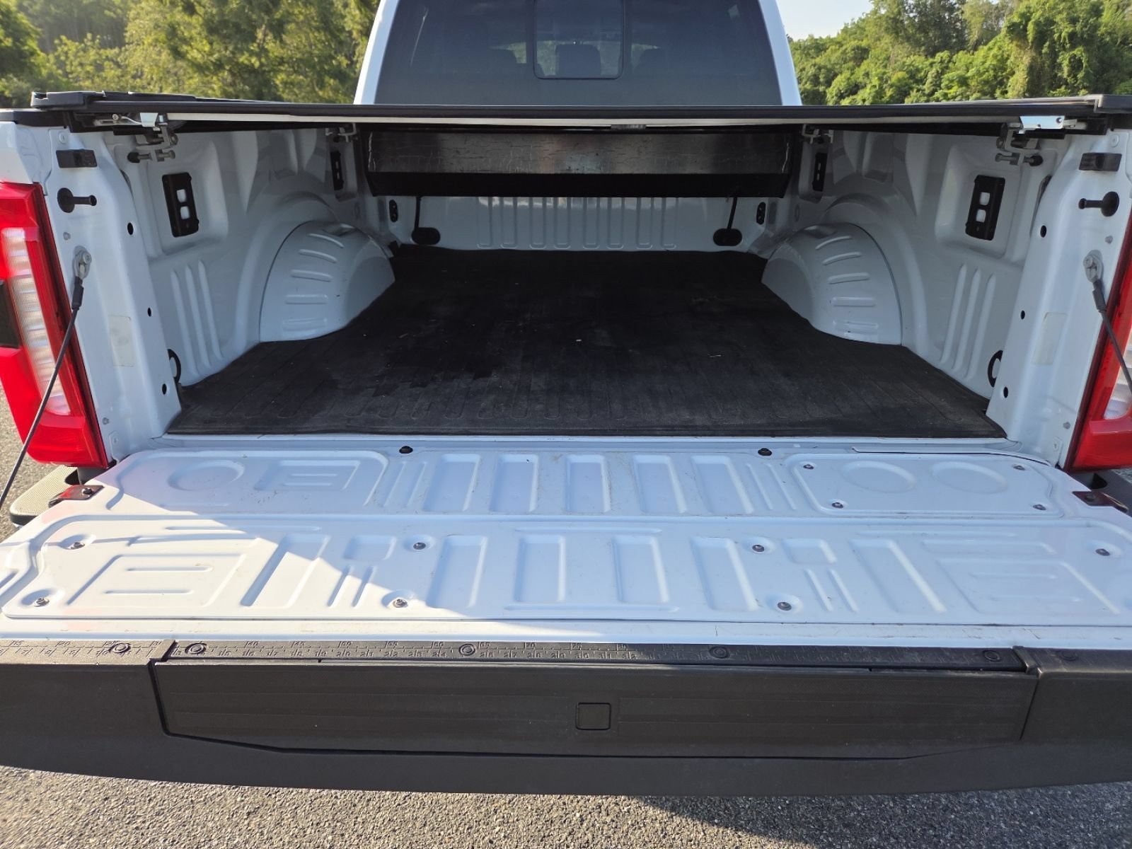 Used 2024 Ford F250 Lariat w/ Chrome Package AWD/4WD image 25
