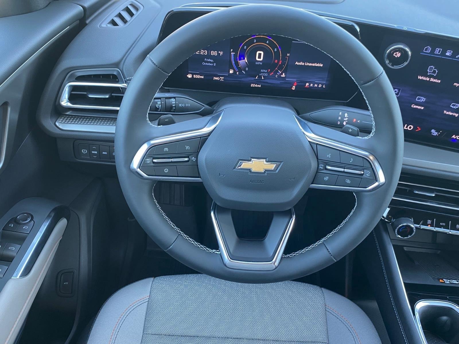 New 2027 Chevrolet Traverse LT w/ LPO, Floor Liner Package AWD/4WD image 8
