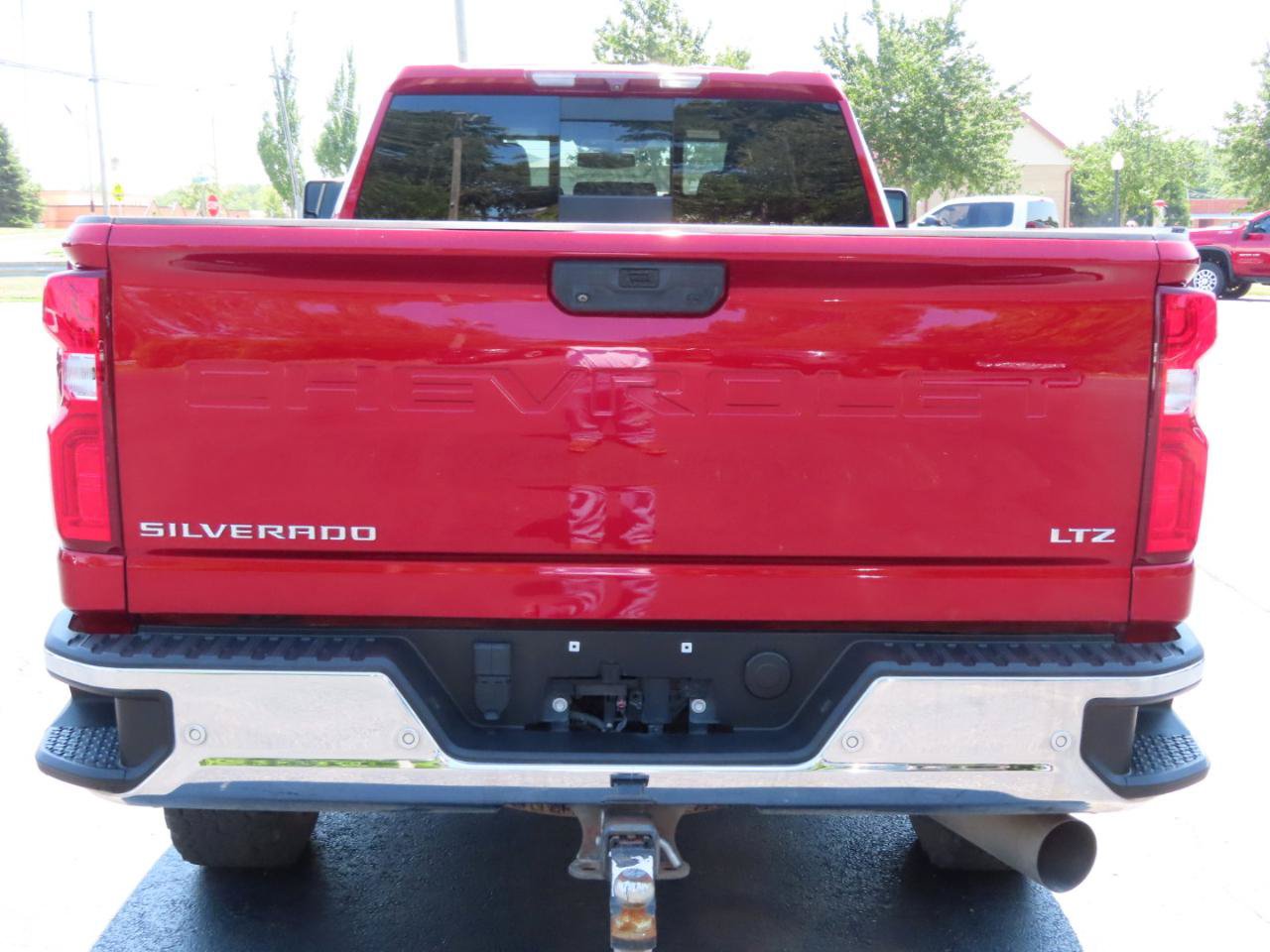 Used 2021 Chevrolet Silverado 3500 LTZ w/ LTZ Plus Package AWD/4WD image 5