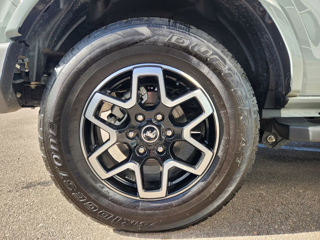 Used 2024 Ford Bronco Outer Banks image 19