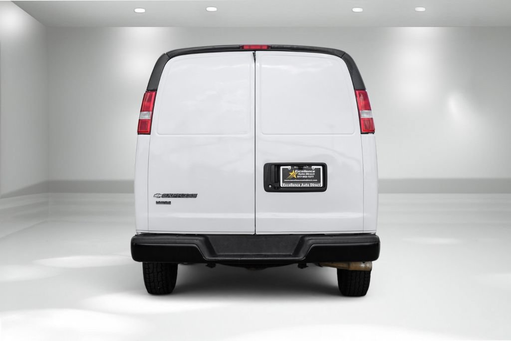 Used 2023 Chevrolet Express 2500 Extended w/ Driver Convenience Package RWD image 7