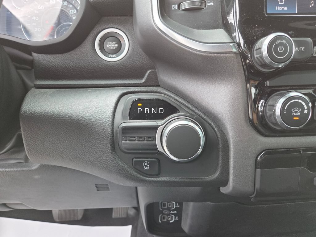 Used 2025 RAM 1500 Big Horn RWD image 25