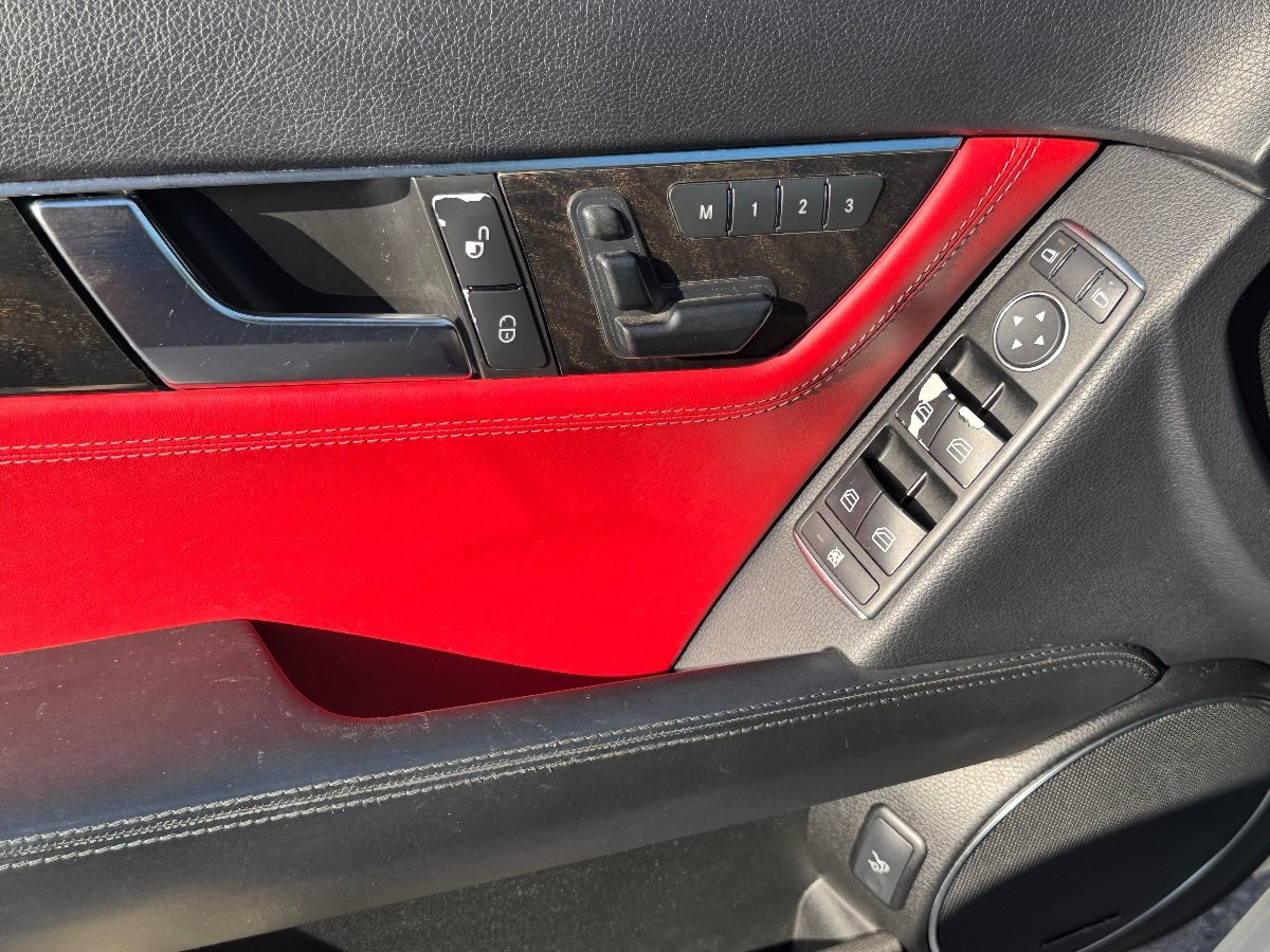 Used 2014 Mercedes-Benz C 63 AMG Sedan image 30