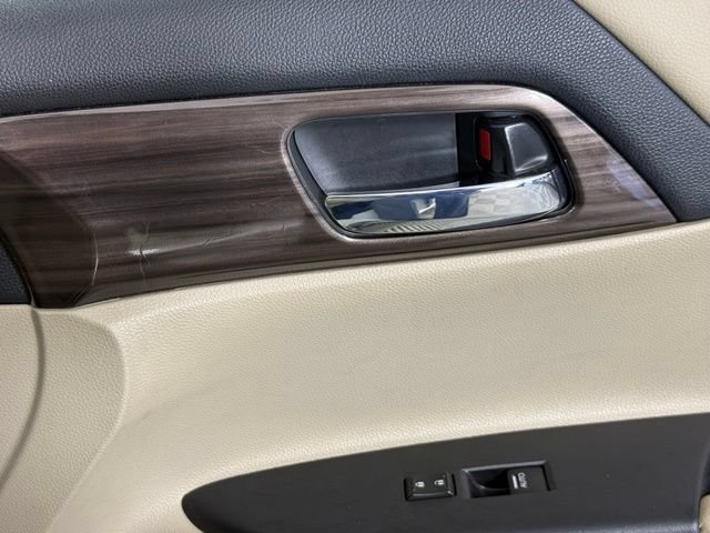 Used 2016 Honda Accord EX-L image 24