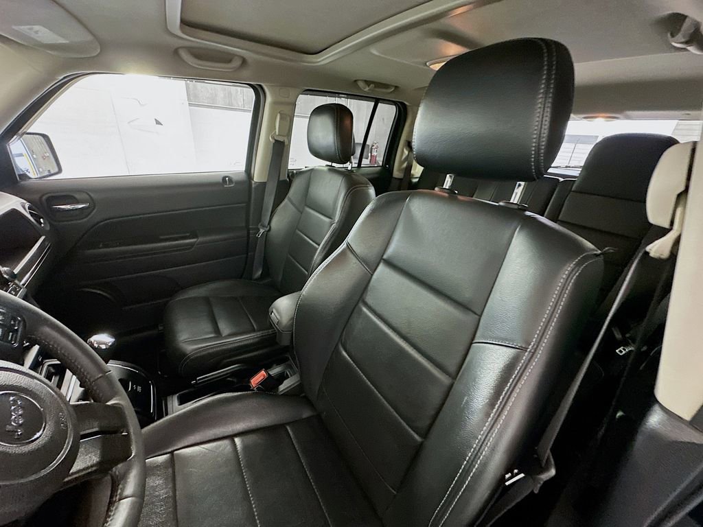 Used 2015 Jeep Patriot High Altitude image 18