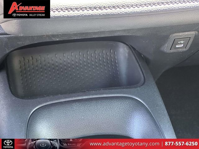 Used 2023 Toyota Corolla SE w/ Carpet Mat Package (TMS) FWD image 32