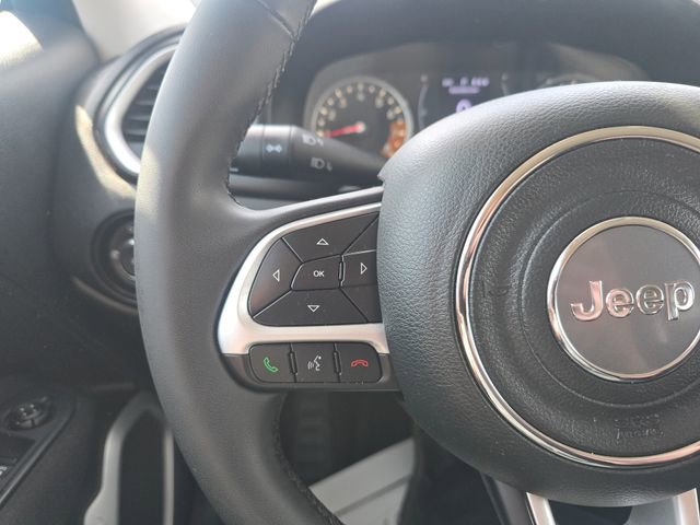 Used 2019 Jeep Renegade Latitude image 20