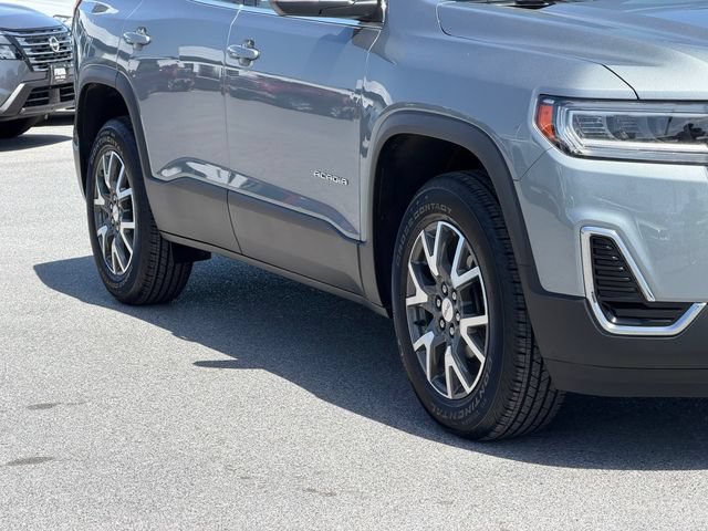Used 2023 GMC Acadia SLE FWD image 9