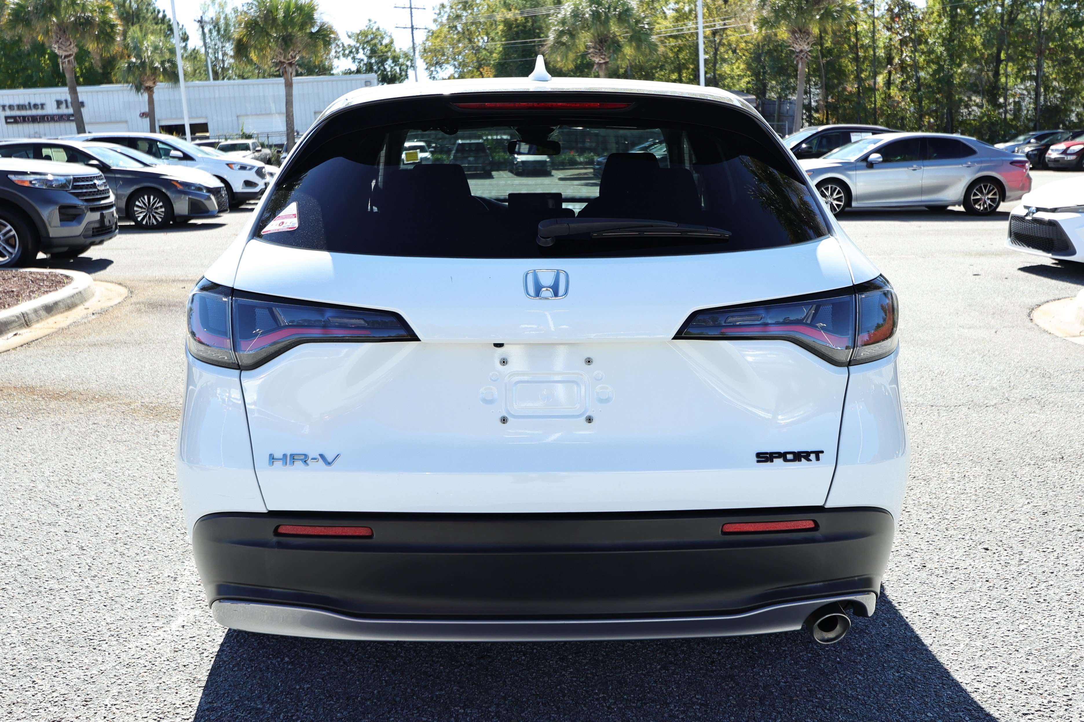 Used 2023 Honda HR-V Sport image 7