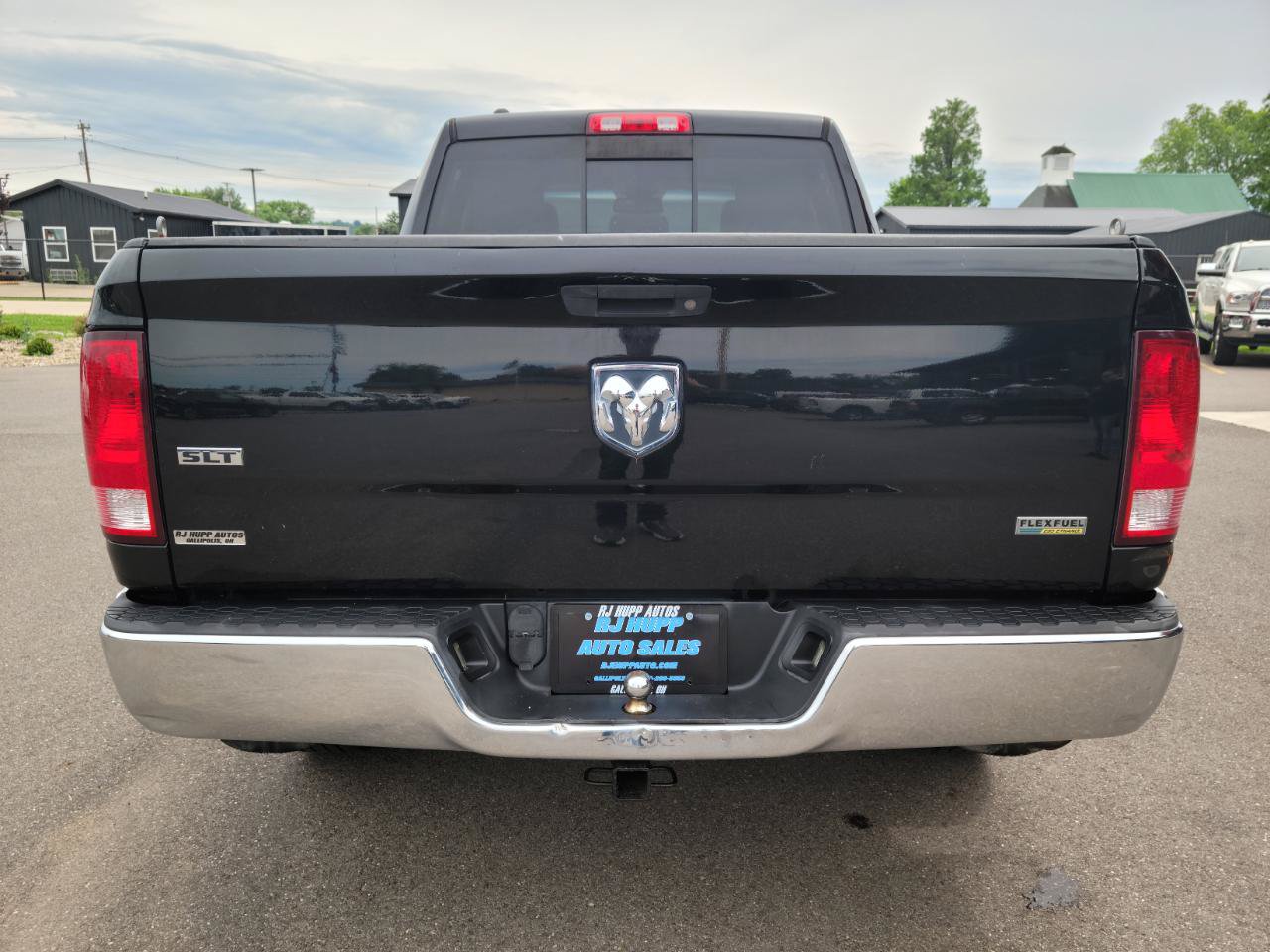 Used 2015 RAM 1500 Classic SLT RWD image 5