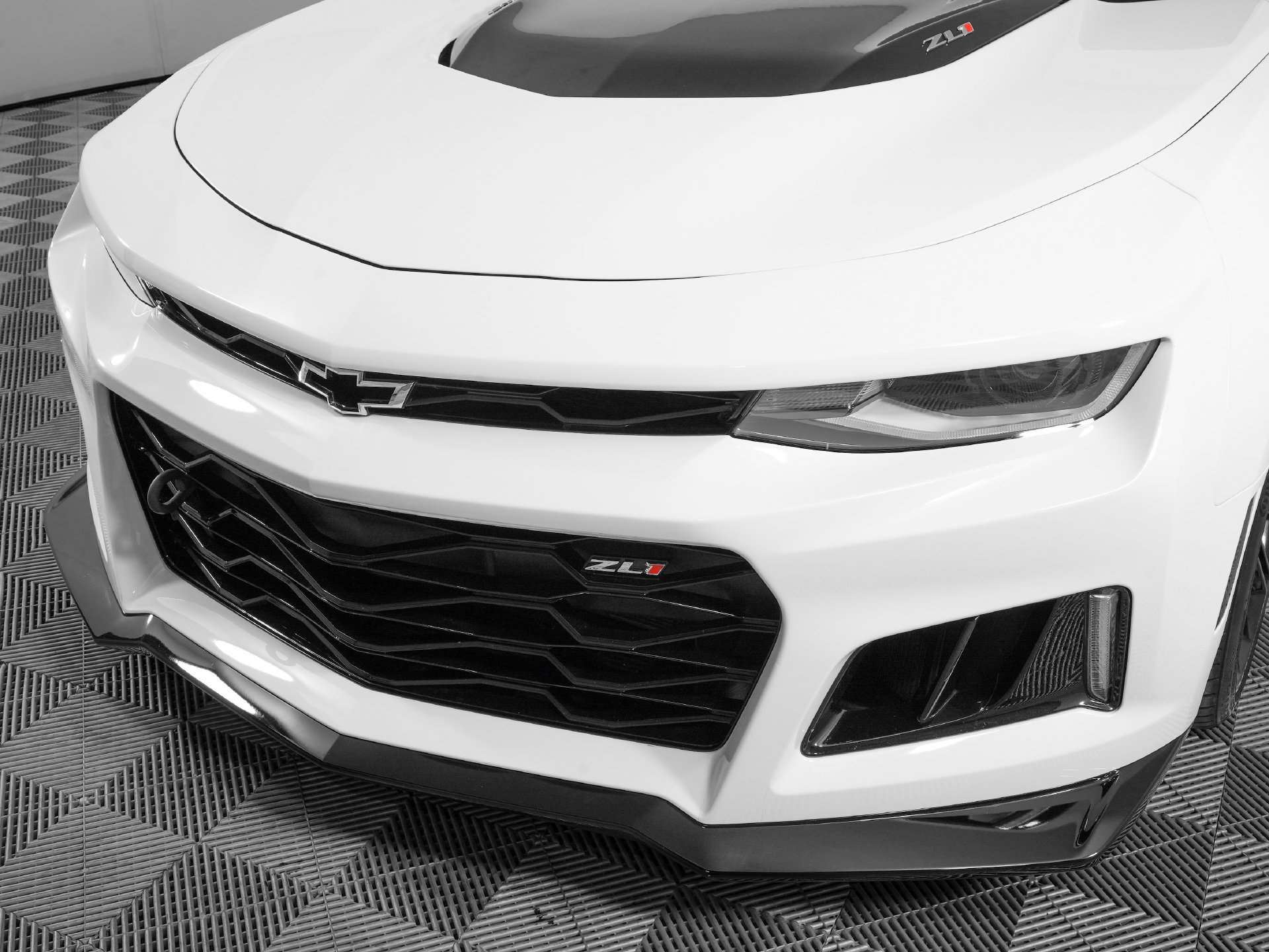 Used 2022 Chevrolet Camaro ZL1 RWD image 28