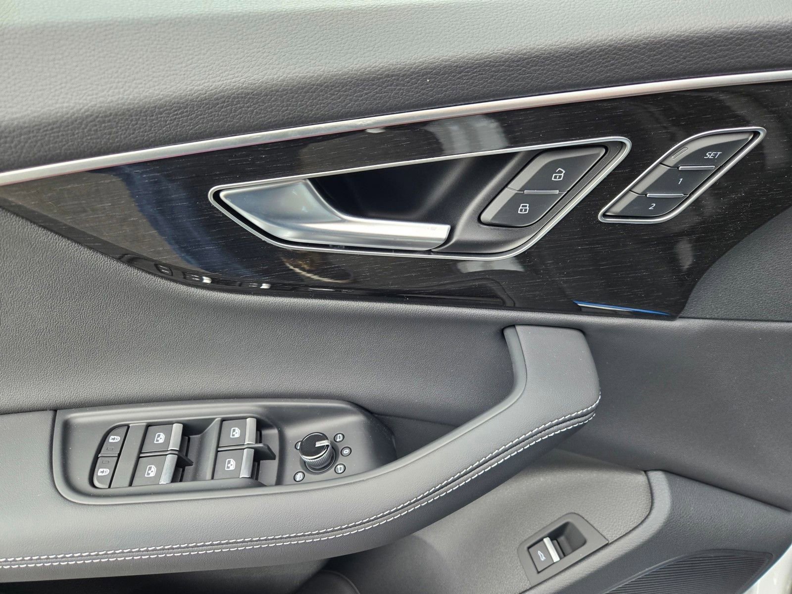 New 2026 Audi Q7 2.0T Premium Plus AWD/4WD image 18