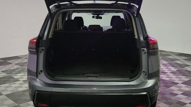 Used 2024 Nissan Rogue SV image 19