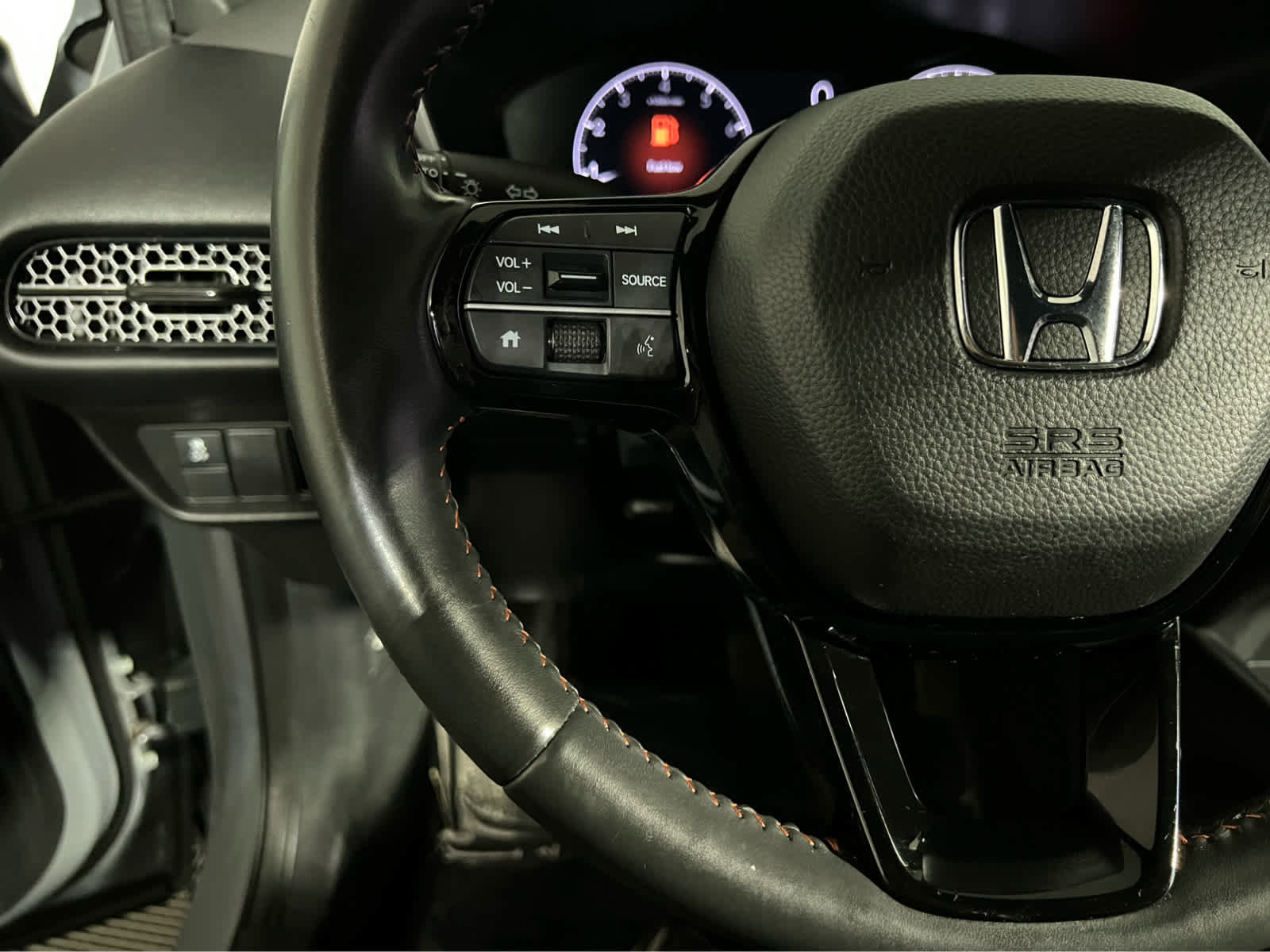 Used 2024 Honda HR-V Sport image 17