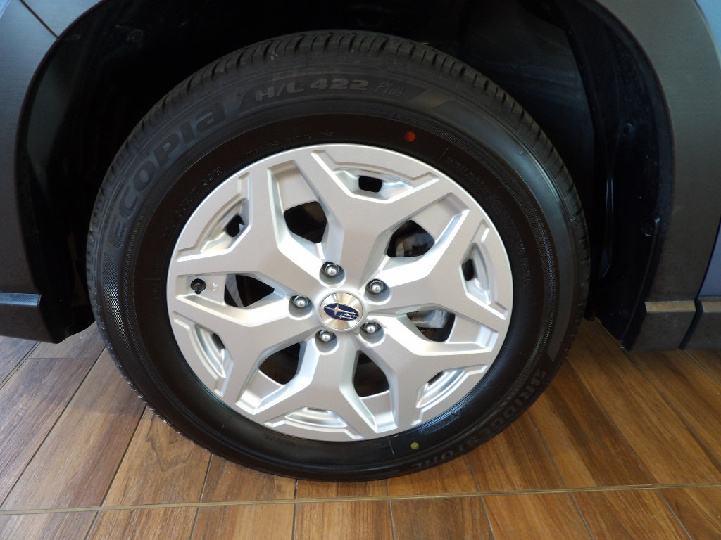 Used 2024 Subaru Forester AWD/4WD image 10