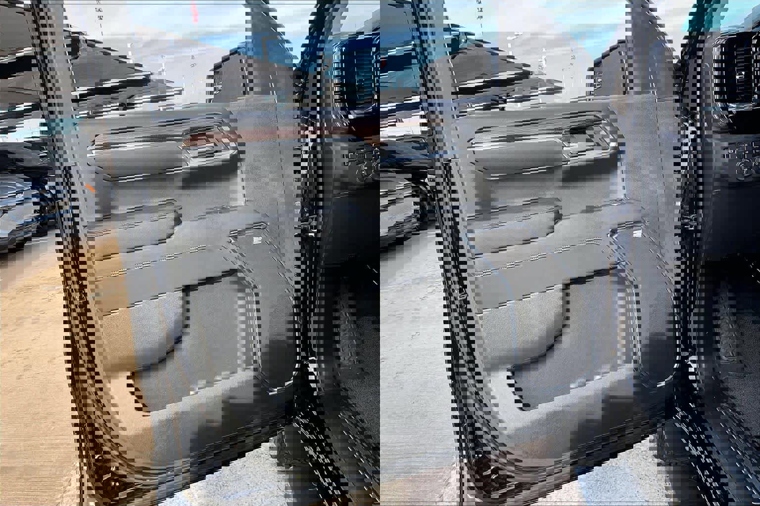 Certified 2024 Chevrolet Silverado 1500 RST image 20