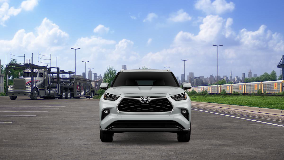 New 2026 Toyota Highlander XLE image 19