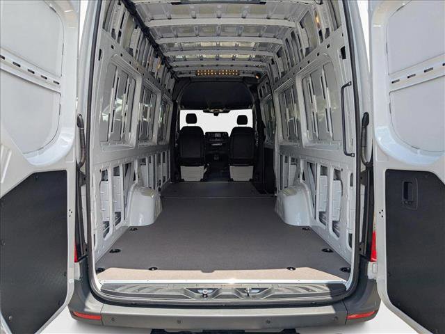 New 2025 Mercedes-Benz Sprinter 2500 image 14