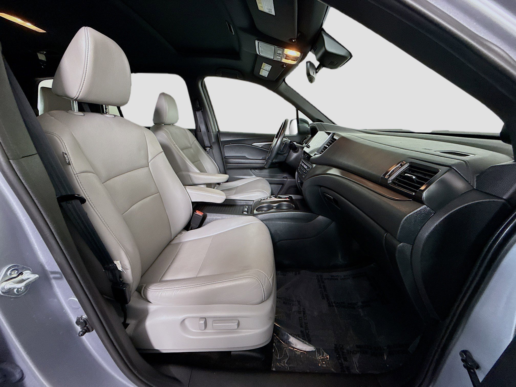 Used 2022 Honda Passport EX-L image 29