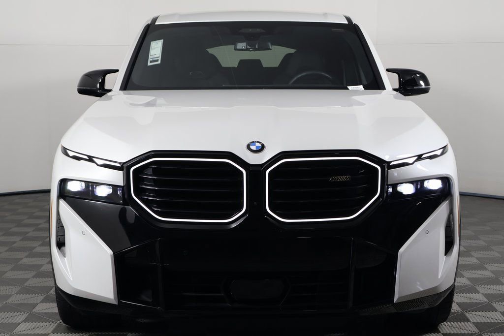 Certified 2025 BMW XM AWD/4WD image 2