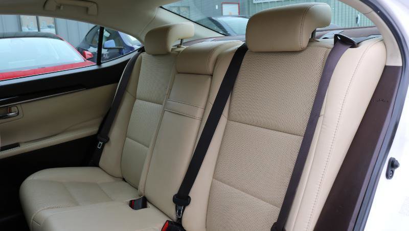 Used 2018 Lexus ES 350 w/ Premier Package image 20