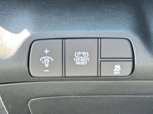 New 2026 Hyundai Elantra Sport image 25