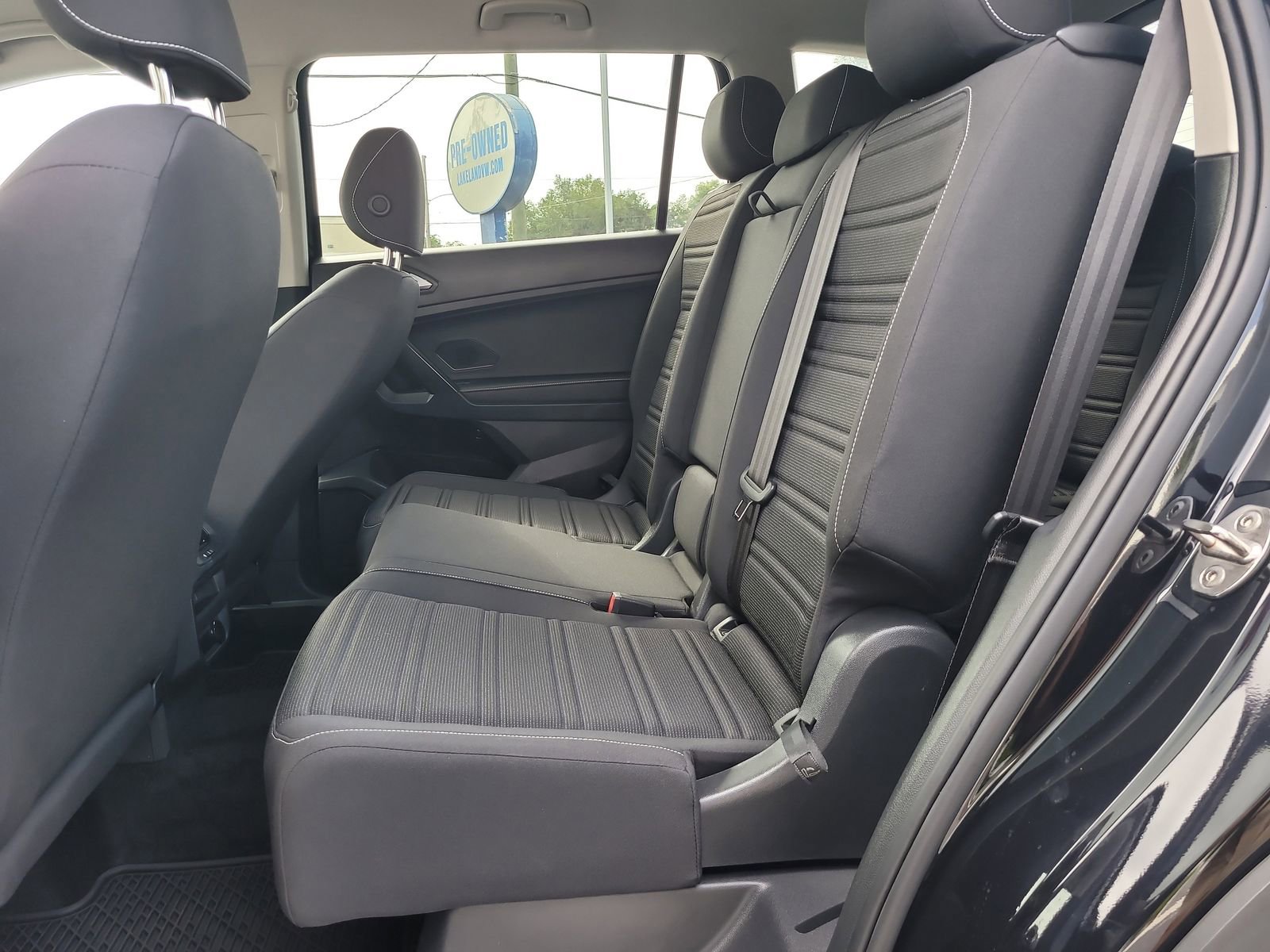 Used 2022 Volkswagen Tiguan S FWD image 9