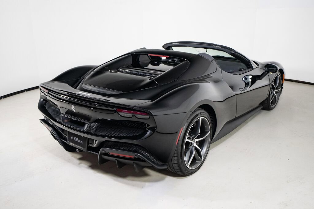 Used 2025 Ferrari 296 GTS image 12