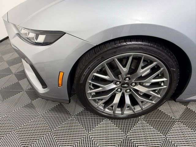 Used 2024 Ford Mustang GT Premium image 26